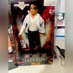 Michael Jackson Collectable Thriller Doll !